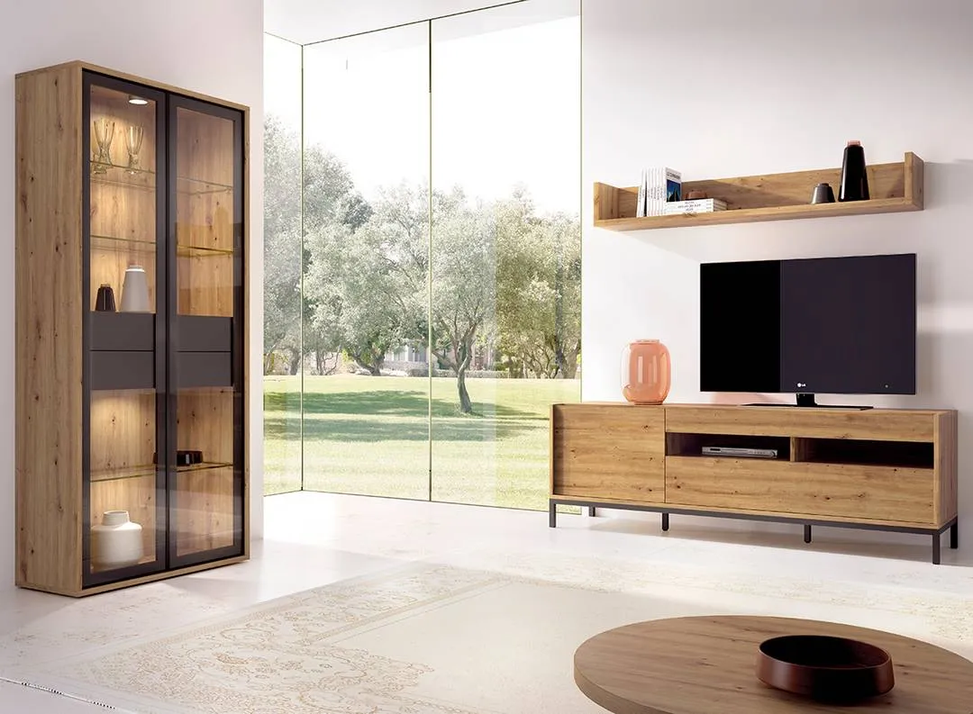 salón minimalista moderno con muebles a medida en tonos naturales, proyecto de Muebles Hermanos Herrera en Sevilla