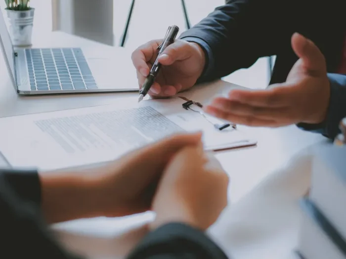 Estrategias De Servicios: Orientación Y Atención Al Cliente