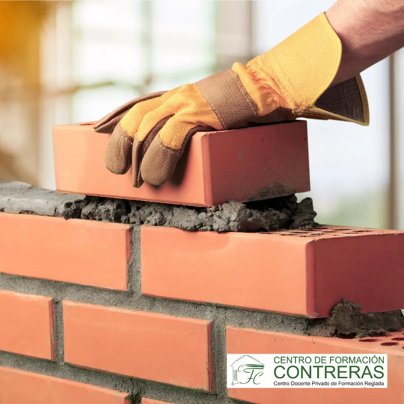 Operaciones Auxiliares de Albañilería de Fábricas y Cubiertas